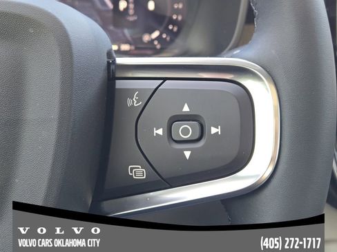 Certified 2026 Volvo XC40 B5 Plus w/ Climate Package image 28