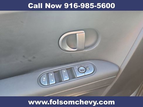 Used 2025 Hyundai Ioniq 5 SE image 25