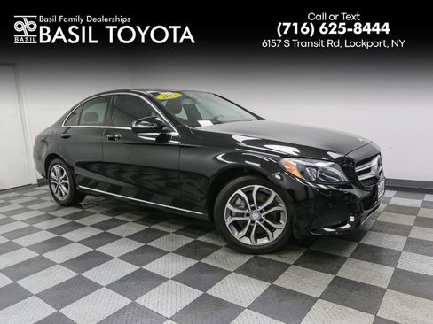 Used 2017 Mercedes-Benz C 300 4MATIC Sedan image 1