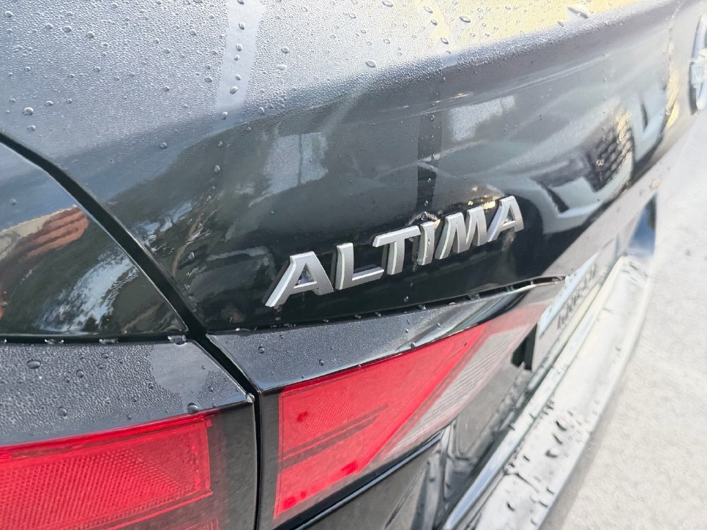 New 2026 Nissan Altima 2.5 SV FWD image 12