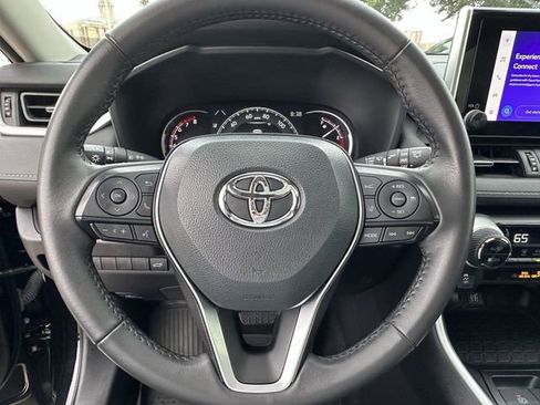 Used 2024 Toyota RAV4 XLE Premium FWD image 12