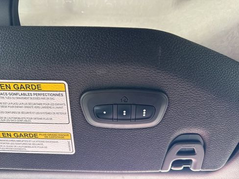 Certified 2020 Jeep Gladiator Overland image 8