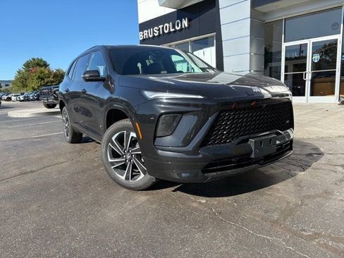 New 2026 Buick Enclave Sport Touring image 4