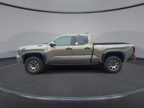 Certified 2025 Toyota Tacoma 4x4 Double Cab Hybrid image 5