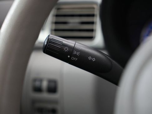 Used 2011 Subaru Forester 2.5X Premium w/ All-Weather Pkg image 15