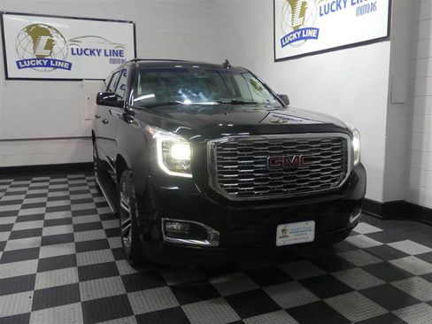 Used 2019 GMC Yukon Denali w/ Denali Ultimate Package AWD/4WD image 5