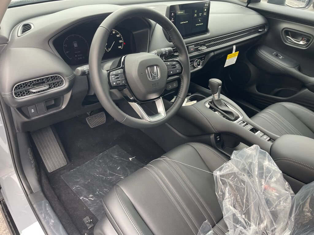 New 2027 Honda HR-V EX-L image 6