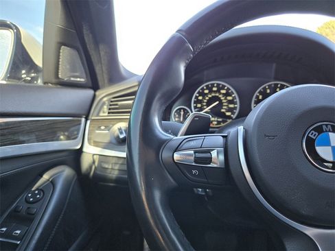 Used 2016 BMW 550i xDrive 550i xDrive image 28