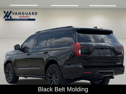 Used 2025 Ford Expedition Platinum w/ Stealth Appearance Package image 7