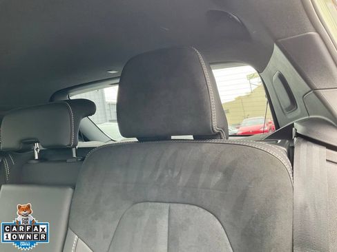 Used 2023 Volvo XC40 Recharge Plus w/ Protection Package Premier AWD/4WD image 32