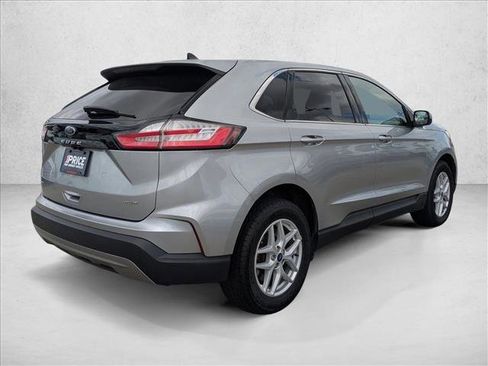 Used 2022 Ford Edge SEL image 5