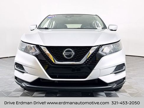 Certified 2022 Nissan Rogue Sport S image 2