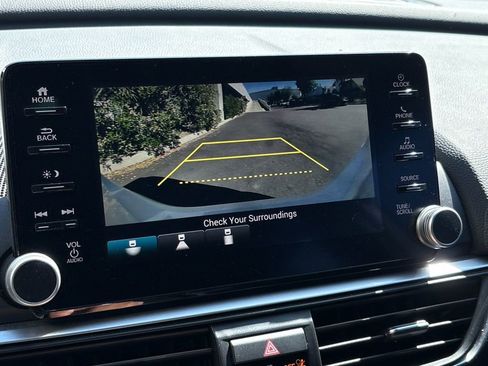 Used 2019 Honda Accord Sport image 15