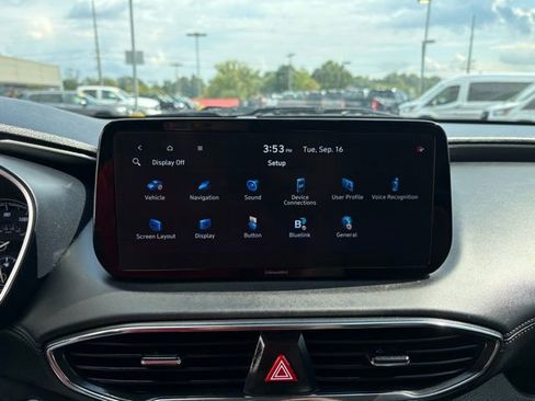 Used 2023 Hyundai Santa Fe SEL image 16