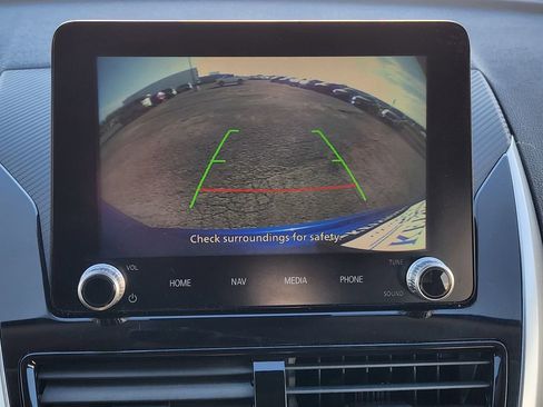 Used 2024 Mitsubishi Eclipse Cross SE image 18