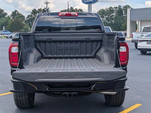 New 2026 GMC Canyon Denali AWD/4WD image 6