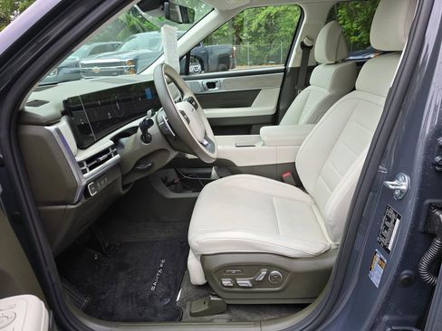 Used 2025 Hyundai Santa Fe Calligraphy AWD/4WD image 8