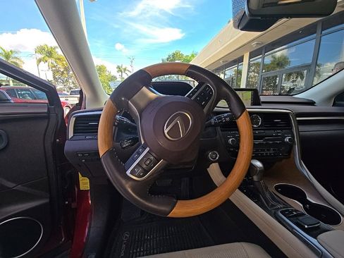 Used 2019 Lexus RX 350 FWD image 17