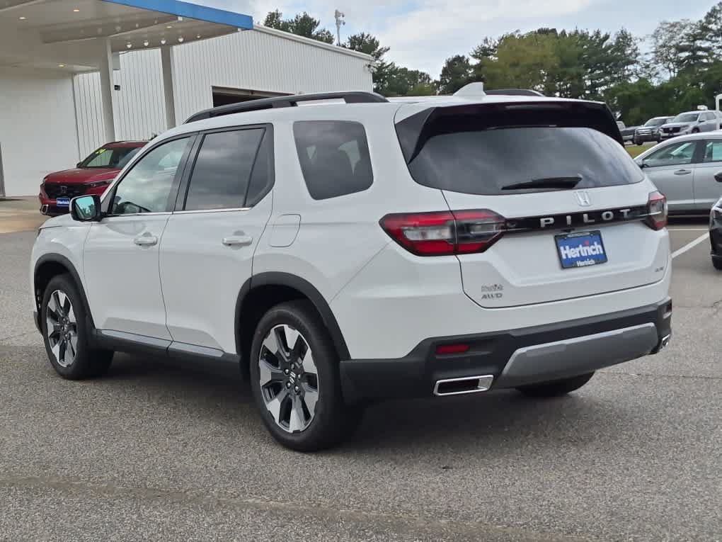 New 2026 Honda Pilot Elite image 4
