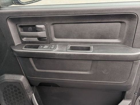 Used 2015 RAM 1500 Express image 34
