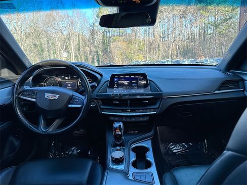 Used 2021 Cadillac CT4 Premium Luxury image 30