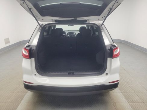 Used 2021 Chevrolet Equinox LS w/ LS Convenience Package FWD image 29