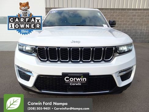 Used 2025 Jeep Grand Cherokee Limited image 8