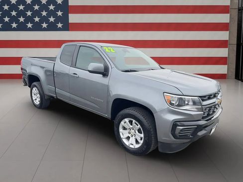 Used 2022 Chevrolet Colorado LT w/ Fleet Safety Package image 3