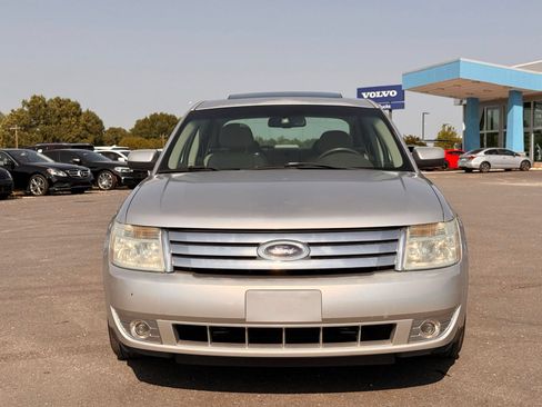 Used 2008 Ford Taurus SEL FWD image 2