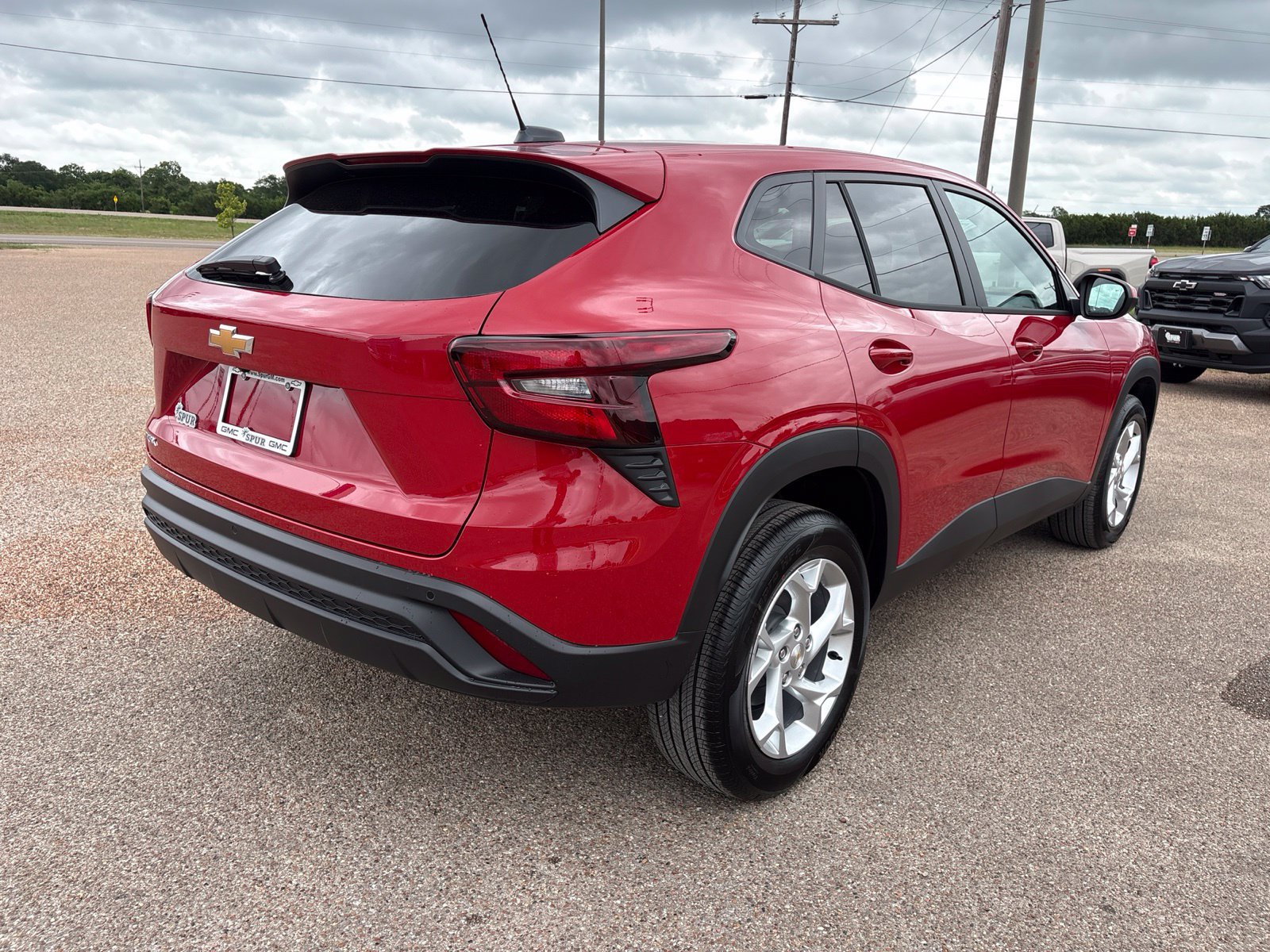 New 2026 Chevrolet Trax LS w/ LS Convenience Package FWD image 6