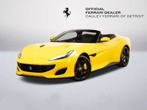 Certified 2020 Ferrari Portofino RWD image 1