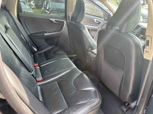 Used 2013 Volvo XC60 3.2 FWD image 15