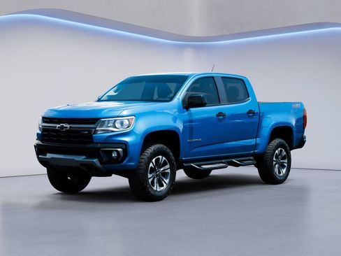 Used 2022 Chevrolet Colorado Z71 w/ Safety Package AWD/4WD image 1