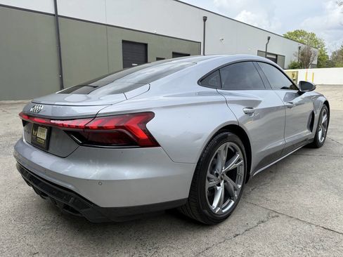 Used 2022 Audi e-tron GT Premium Plus image 11