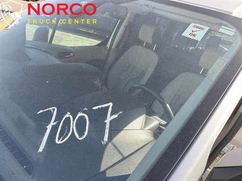 Used 2018 Ford Transit Connect XLT image 35