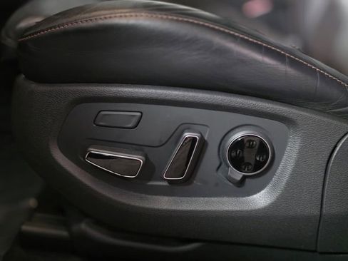 Used 2019 Genesis G80 3.3T Sport image 19