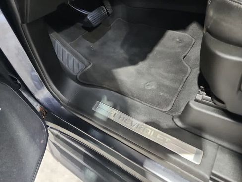 Used 2023 Chevrolet Tahoe LT w/ Luxury Package image 25