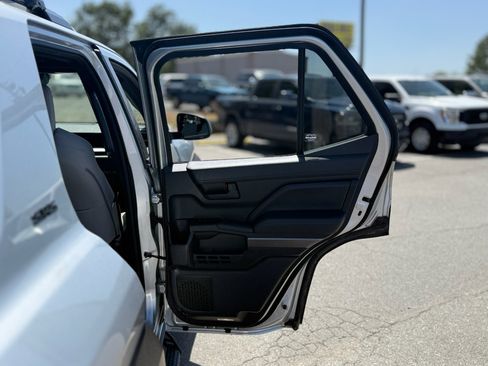 Used 2025 Toyota 4Runner SR5 RWD image 30
