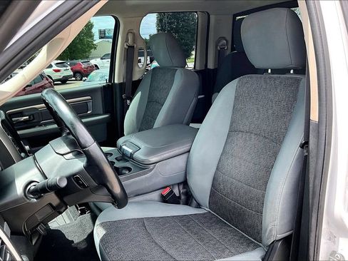 Used 2019 RAM 1500 Big Horn AWD/4WD image 23