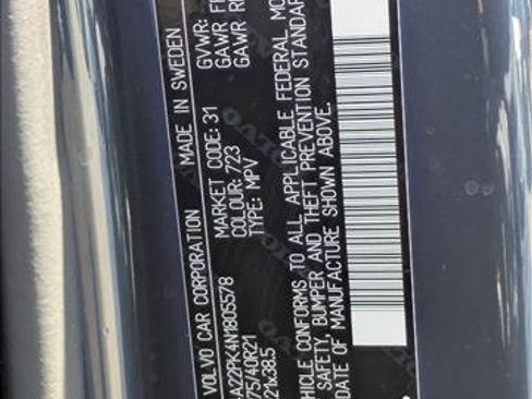 Used 2022 Volvo XC90 T6 Momentum w/ Advanced Package image 27