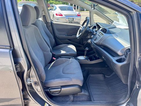 Used 2013 Honda Fit image 32