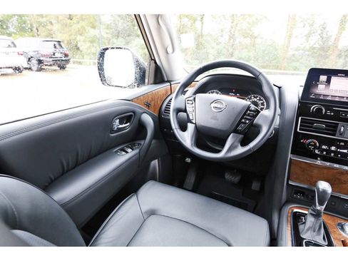 Used 2024 Nissan Armada SL w/ Cargo Package image 6