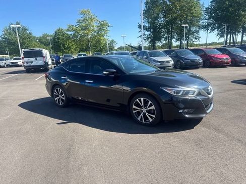 Used 2017 Nissan Maxima Platinum FWD image 6
