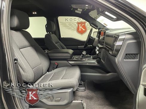 Used 2022 Ford F150 XLT w/ Equipment Group 302A High image 22