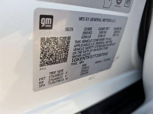 New 2026 GMC Acadia Denali Ultimate w/ LPO, Floor Liner Package AWD/4WD image 37