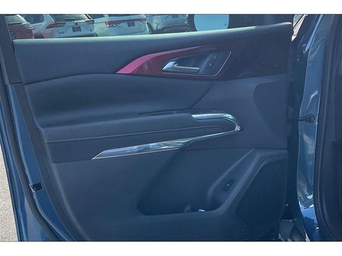 Used 2026 Chevrolet Traverse Z71 w/ Driver Confidence Package image 24