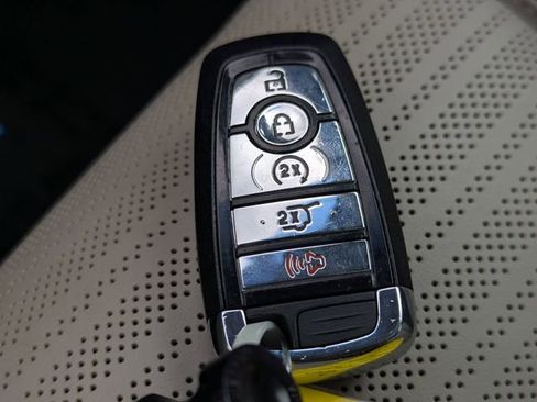 Certified 2024 Lincoln Nautilus Reserve w/ Equipment Group 203A image 32