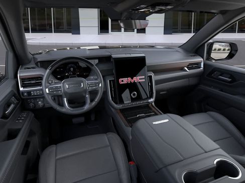 New 2026 GMC Yukon Denali w/ Denali Reserve Package AWD/4WD image 15