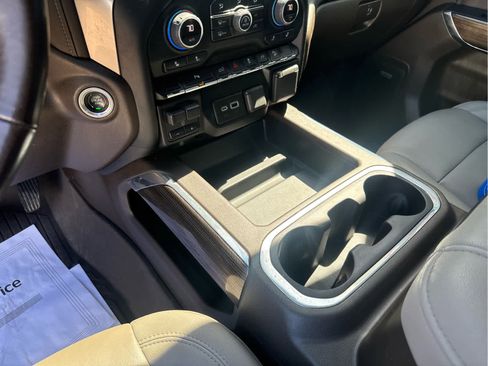 Used 2022 Chevrolet Silverado 1500 LT Trail Boss w/ LT Trail Boss Premium Package image 36