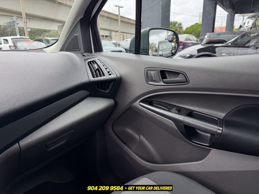 Used 2022 Ford Transit Connect XL FWD image 20